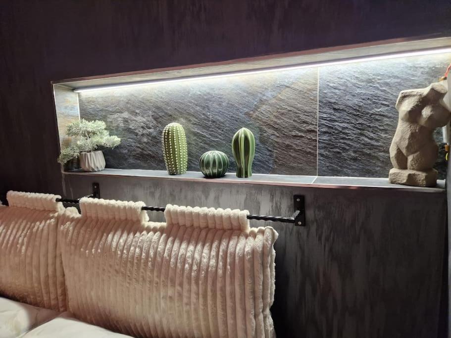 Biblioteka Spa Suite Belgrado Buitenkant foto